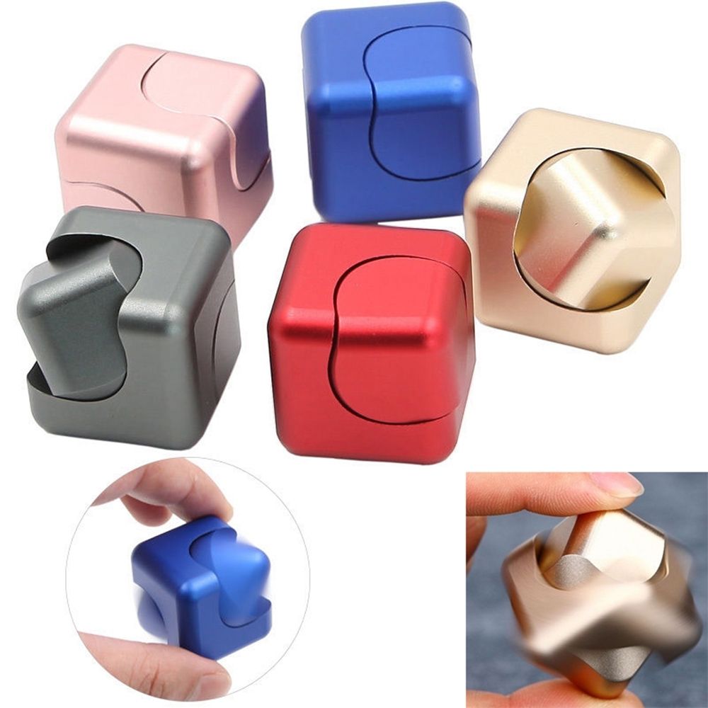 spinner20cube.jpg203.jpg