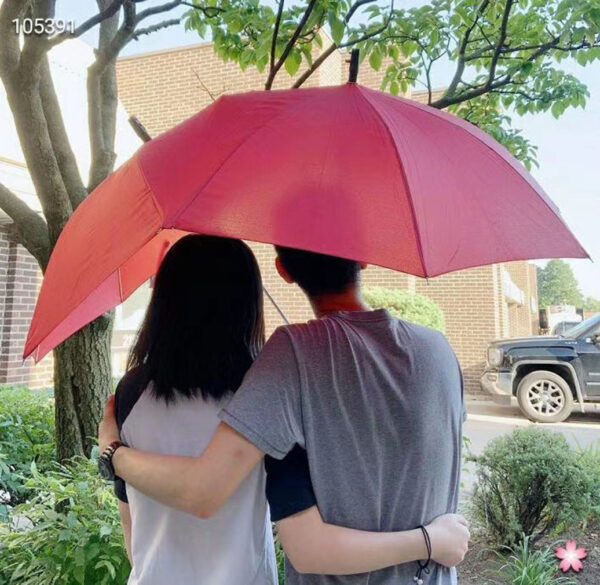 CoupleUmbrella_Red_6.jpg