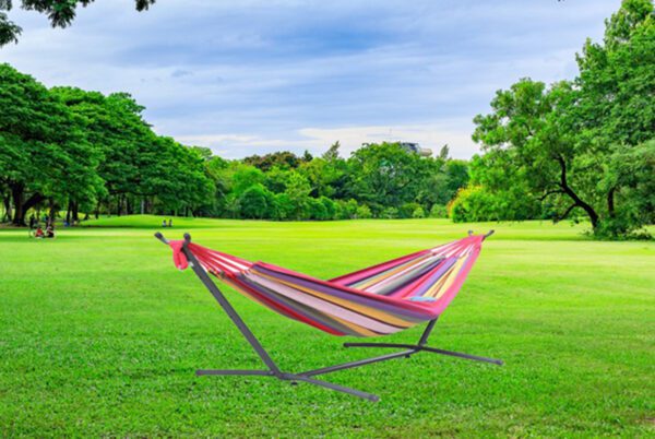 Red_Hammock_08.jpg