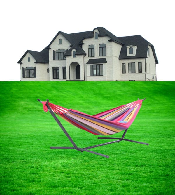 Red_House_With_Glass_Hammock_01.jpg