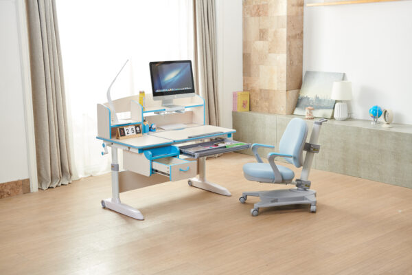 StudyTable_Blue_01.jpg