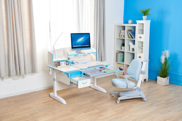 StudyTable_Blue_14.jpg